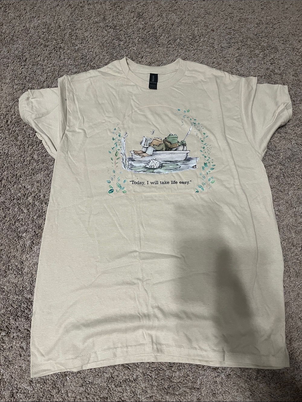 Gildan Cream Short-Sleeve Tee with Subtle Pink Trim